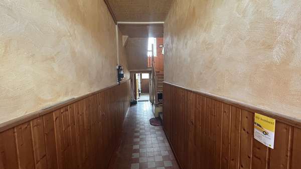 Flur - Reihenendhaus in 39397 Kroppenstedt mit 117m² kaufen