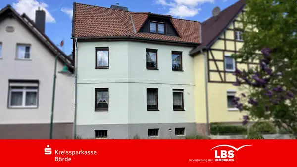 Flexibles Wohnhaus mit Potential!