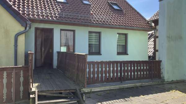 Zugang zur Dachterrasse - Einfamilienhaus in 39345 Bülstringen mit 245m² kaufen