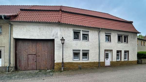 Vorderansicht Vorderansicht - Einfamilienhaus in 39397 Kroppenstedt mit 130m² kaufen