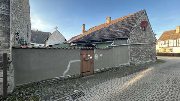 Straßenansicht Straßenansicht - Einfamilienhaus in 39397 Gröningen mit 100m² kaufen