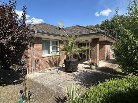 Gartenansicht - Bungalow in 39340 Haldensleben mit 120m² kaufen