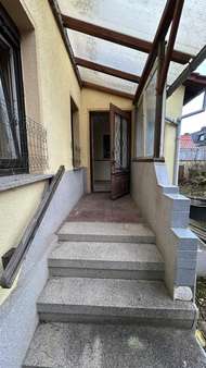 Eingang/Treppe Eingang/Treppe - Doppelhaushälfte in 39393 Ausleben mit 120m² kaufen