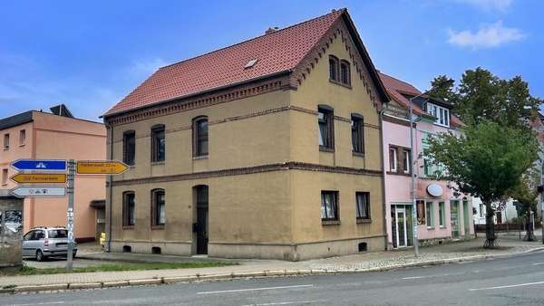 Vorderansicht Vorderansicht - Einfamilienhaus in 39387 Oschersleben mit 125m² kaufen