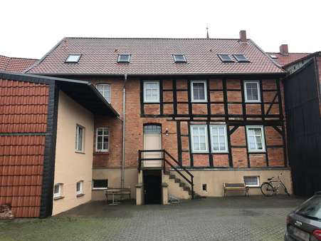 Hofansicht - Zweifamilienhaus in 39359 Calvörde mit 317m² kaufen