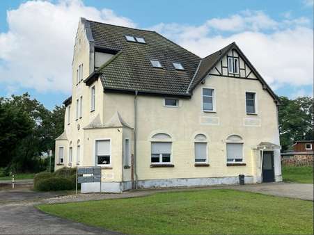 Photo-0 - Mehrfamilienhaus in 39326 Samswegen mit 356m² als Kapitalanlage kaufen