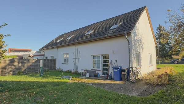 Objekt Rück- und Giebelseite Nord-West - Mehrfamilienhaus in 29413 Diesdorf mit 233m² als Kapitalanlage kaufen