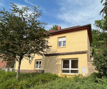 Außenansicht - Einfamilienhaus in 99094 Erfurt mit 95m² kaufen