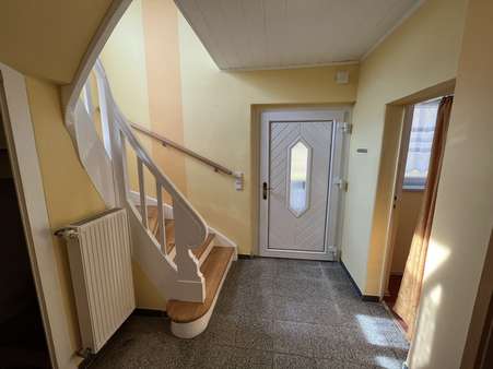 Eingangsbereich - Einfamilienhaus in 99094 Erfurt mit 95m² kaufen