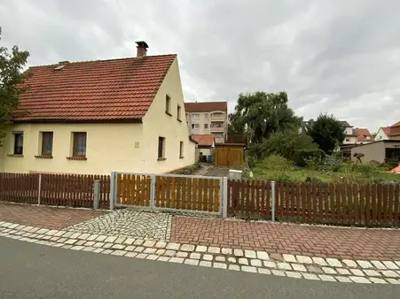 Eine Doppelhaushälfte in beliebter Lage Blankenhains