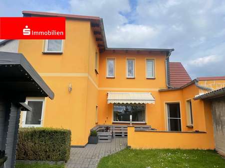 Gartenansicht - Einfamilienhaus in 99638 Kindelbrück mit 220m² kaufen