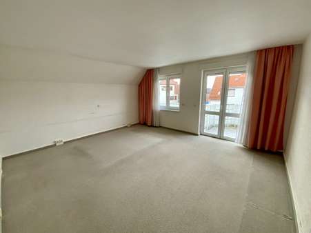 Schlafzimmer mit Zugang auf den Westbalkon - Stadthaus in 99097 Erfurt mit 211m² kaufen