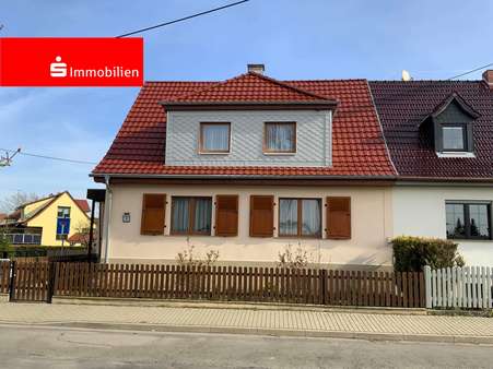 Straßenansicht - Doppelhaushälfte in 99631 Weißensee mit 120m² kaufen