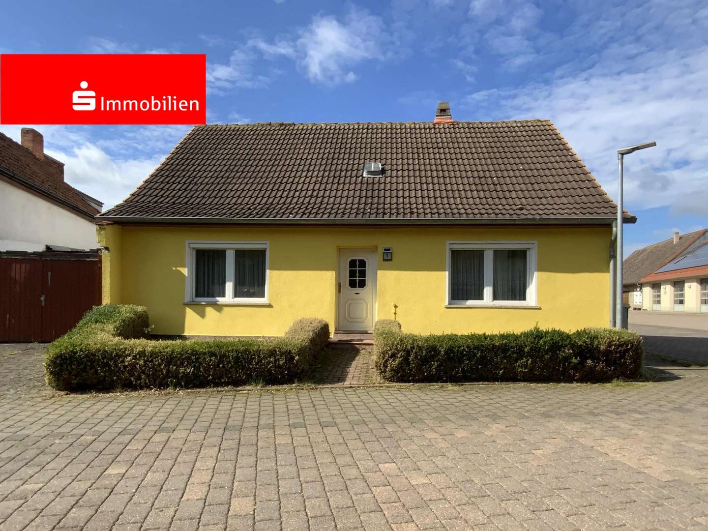 Herzlich Willkommen  - Einfamilienhaus in 99634 Straußfurt mit 91m² kaufen