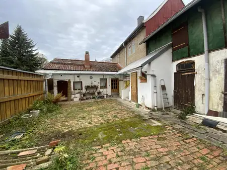  Sanierungsobjekt- offene Hausbesichtigung am 05.05.2025 von 15:00-16:00 Uhr 