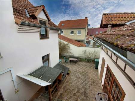 Innenhof - Einfamilienhaus in 99634 Straußfurt mit 169m² kaufen