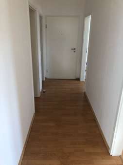 Flur  - Etagenwohnung in 99084 Erfurt mit 95m² kaufen