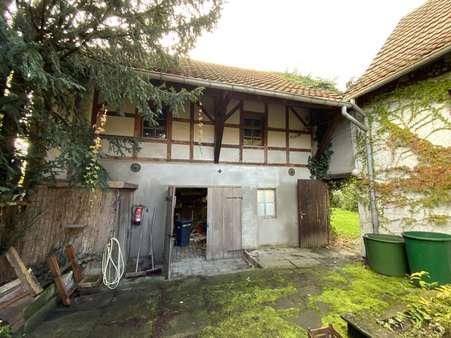 Scheune und Werkstatt - Einfamilienhaus in 99092 Erfurt mit 112m² kaufen