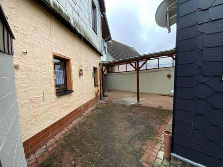 Innenhof - Einfamilienhaus in 99628 Buttstädt mit 112m² kaufen