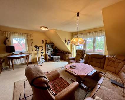 Wohnzimmer Wohnzimmer - Dachgeschosswohnung in 99099 Erfurt mit 77m² kaufen