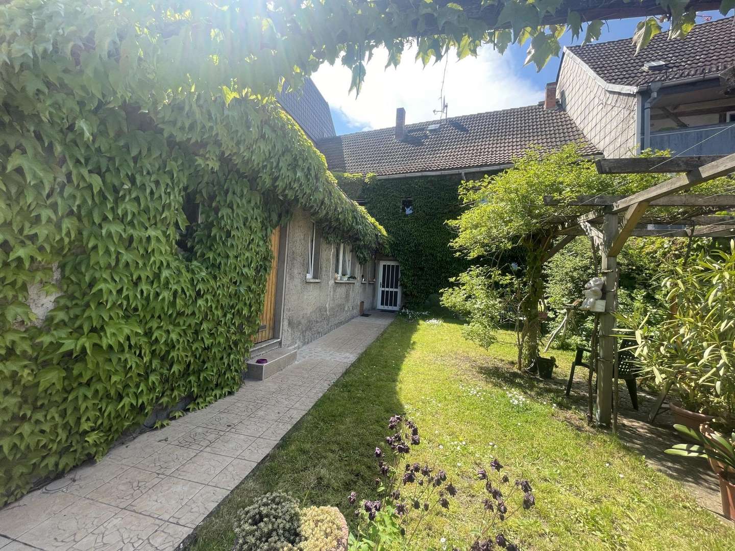 Herzlich Willkommen Herzlich Willkommen - Einfamilienhaus in 99628 Buttstädt mit 140m² kaufen