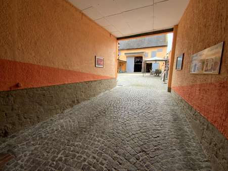 Einfamilienhaus in 99518 Bad Sulza mit 262m² kaufen
