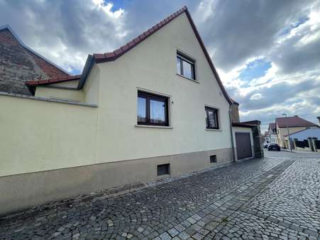 Seitenansicht - Einfamilienhaus in 99636 Rastenberg mit 90m² kaufen