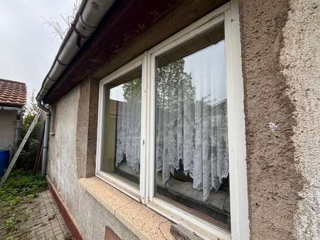 Ansicht Fenster und Fassade Ansicht Fenster und Fassade - Einfamilienhaus in 99085 Erfurt mit 65m² kaufen