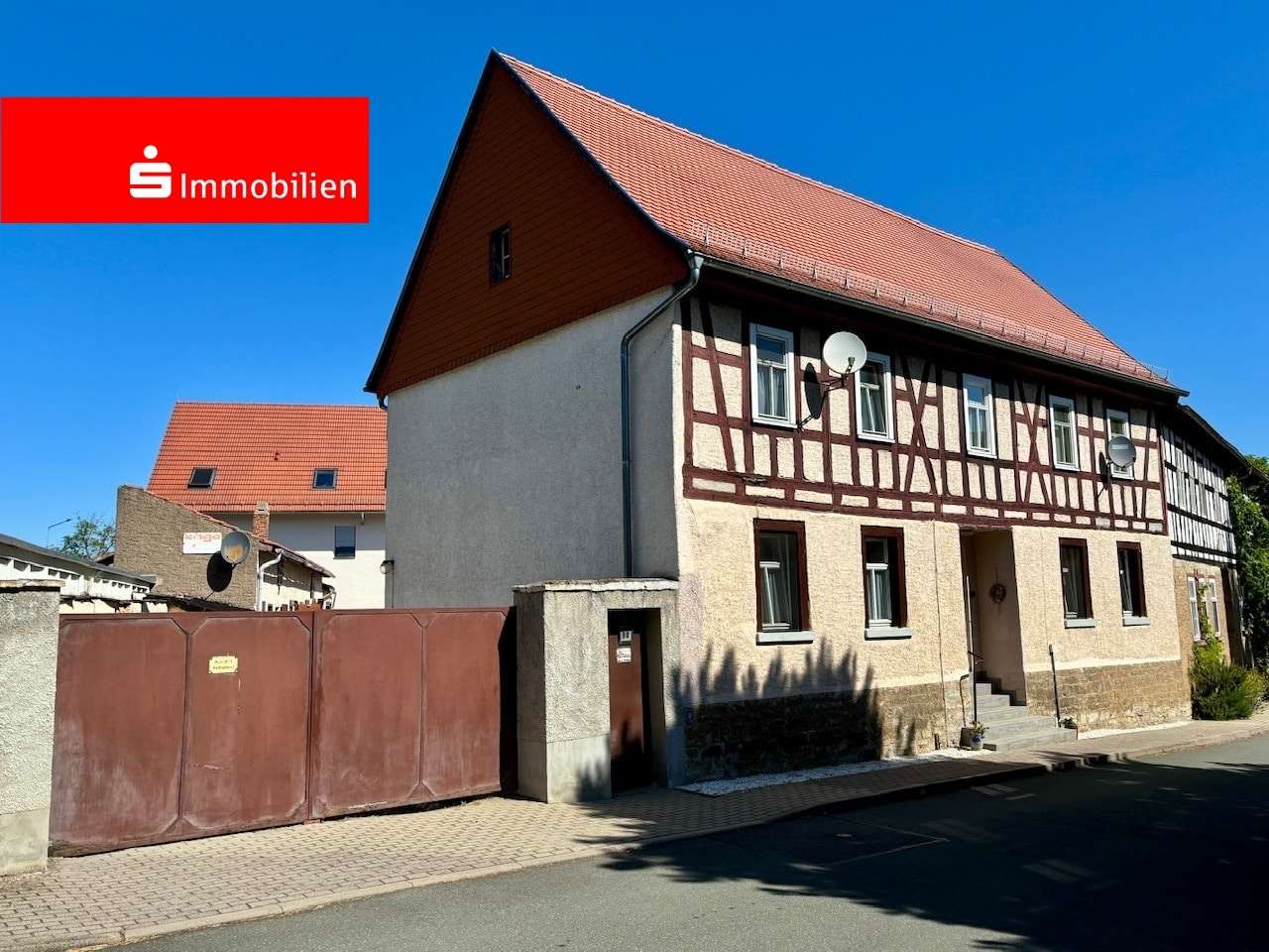 Zweifamilienhaus in 99439 Am Ettersberg mit 150m² kaufen