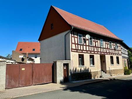 In Ortslage von Großobringen In Ortslage von Großobringen - Zweifamilienhaus in 99439 Am Ettersberg mit 150m² kaufen