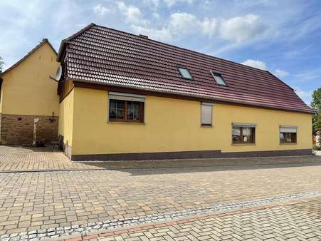 Herzlich Willkommen Herzlich Willkommen - Einfamilienhaus in 99636 Ostramondra mit 123m² kaufen
