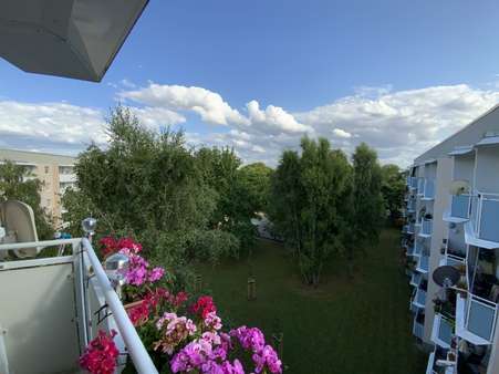 Etagenwohnung in 99087 Erfurt mit 73m² kaufen