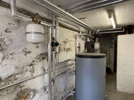 Heizung modernisiert - Mehrfamilienhaus in 99625 Kölleda mit 117m² kaufen