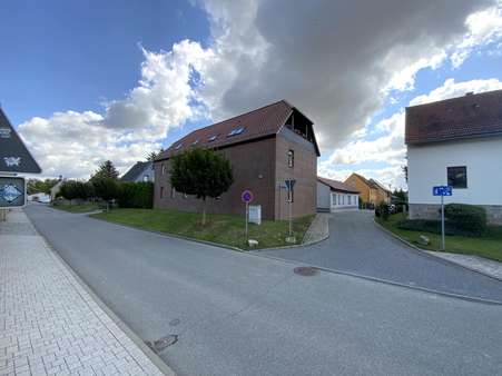 Mehrfamilienhaus in 99510 Ilmtal-Weinstraße mit 412m² kaufen