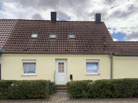 Eingangsbereich - Einfamilienhaus in 99625 Kölleda mit 95m² kaufen