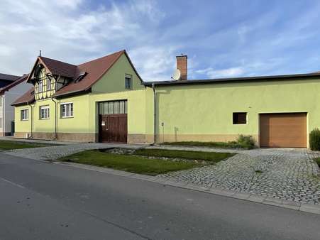Garage - Bauernhaus in 99631 Günstedt mit 144m² kaufen