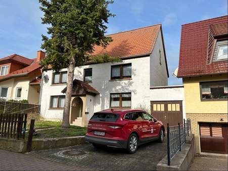 Straßenansicht - Einfamilienhaus in 99759 Großlohra mit 143m² kaufen