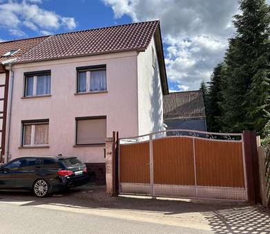 Straßenansicht - Einfamilienhaus in 99765 Uthleben mit 98m² kaufen