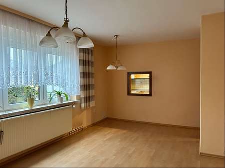 Wohnzimmer Erdgeschoss Wohnzimmer Erdgeschoss - Einfamilienhaus in 99768 Harztor mit 160m² kaufen
