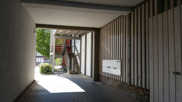 Durchfahrt zum Innenhof Durchfahrt zum Innenhof - Etagenwohnung in 99734 Nordhausen mit 96m² mieten