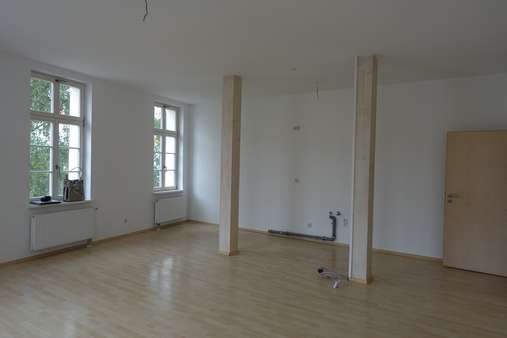 Wohnzimmer Wohnzimmer - Etagenwohnung in 99734 Nordhausen mit 96m² mieten
