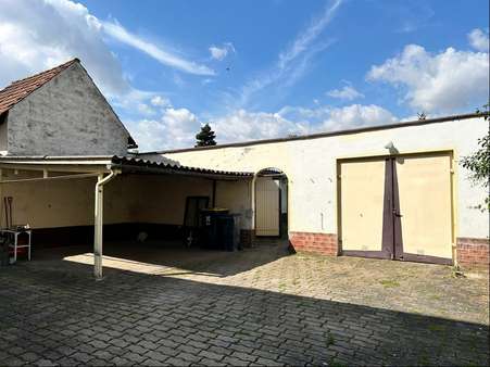 Hoffläche - Doppelhaushälfte in 99734 Nordhausen mit 112m² kaufen