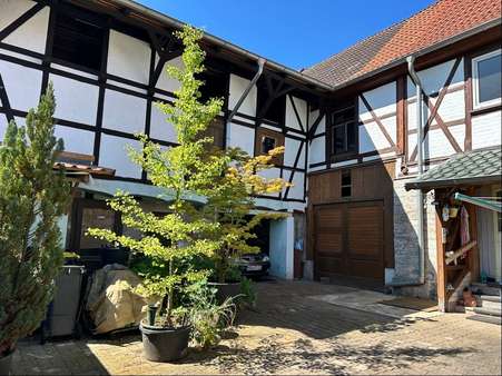 Innenhof - Einfamilienhaus in 99765 Auleben mit 93m² kaufen
