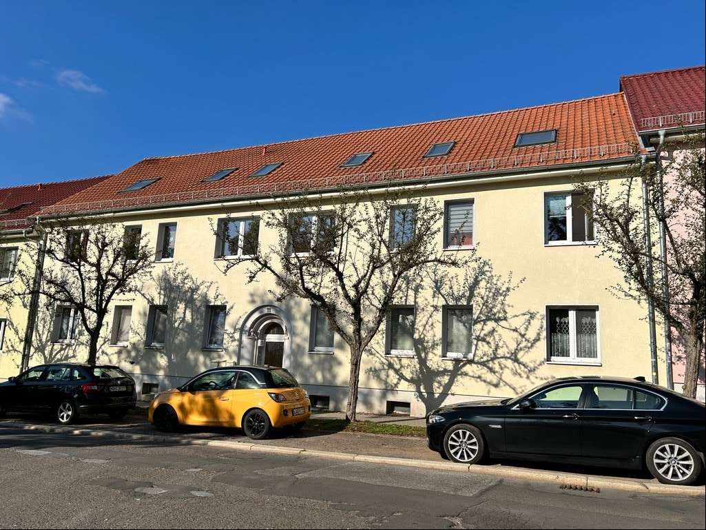 Straßenansicht - Dachgeschosswohnung in 99734 Nordhausen mit 66m² kaufen