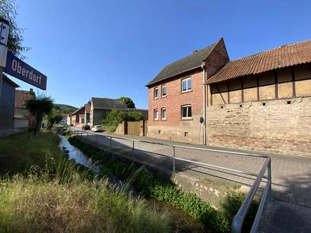 Straßenansicht - Zweifamilienhaus in 99707 Kyffhäuserland mit 199m² kaufen