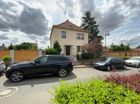 Straßenansicht - Einfamilienhaus in 06556 Artern mit 160m² kaufen