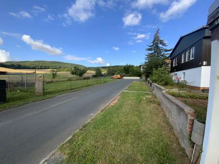 Aussicht vor dem Haus - Einfamilienhaus in 99706 Sondershausen mit 140m² kaufen