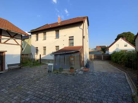 Ansicht Hofeinfahrt  - Zweifamilienhaus in 99706 Sondershausen mit 170m² kaufen