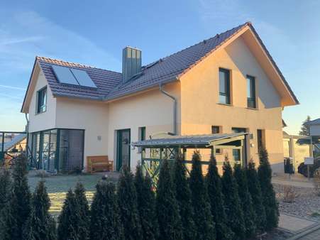Hausansicht - Dachgeschosswohnung in 99706 Sondershausen mit 96m² mieten