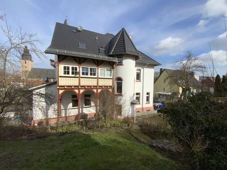 Ansicht Wohnhaus Südseite - Etagenwohnung in 99706 Sondershausen mit 66m² mieten